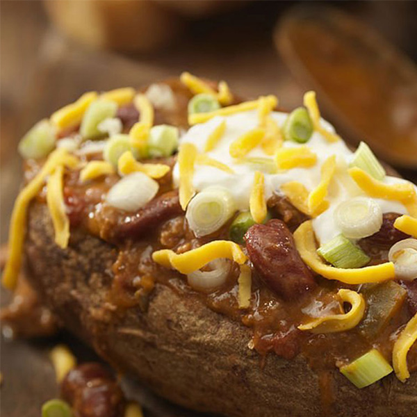 Chili-Cheese-Baked-Potato